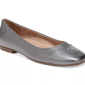Giana Bernini Women's Silver Flats